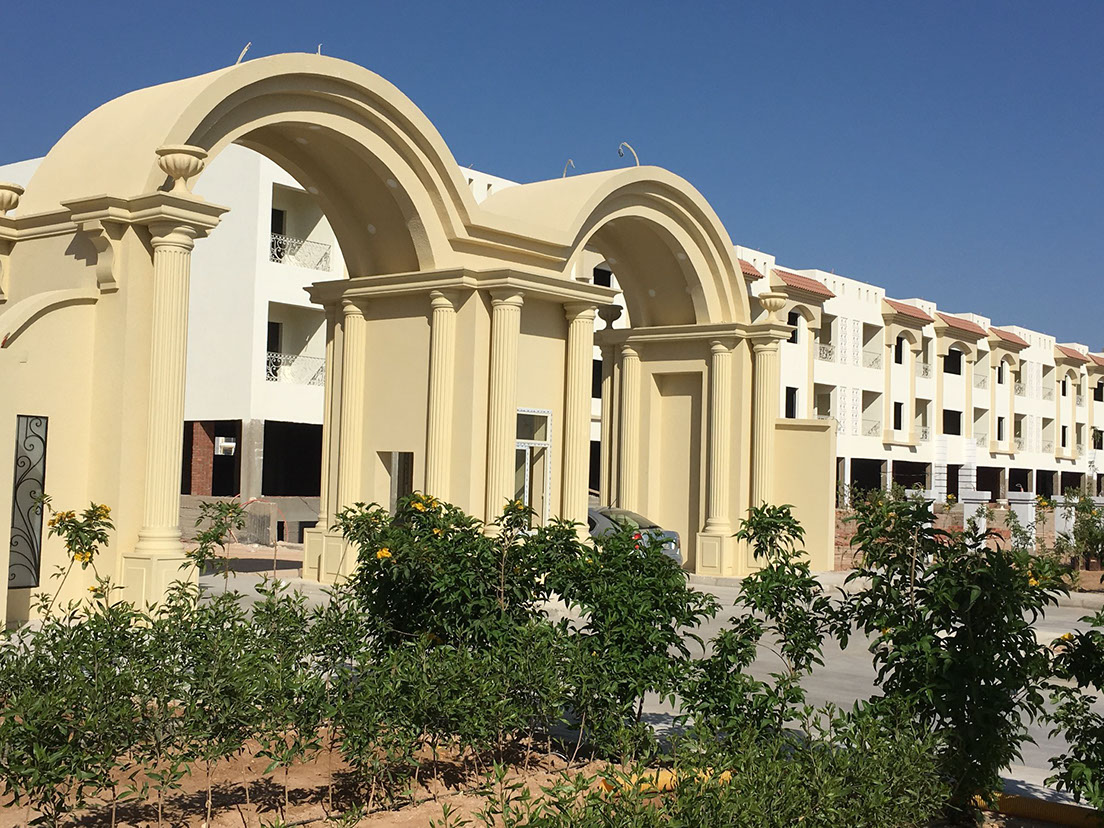 sharm house ti porta allo Sharm Hill e nella suo favoloso giardino